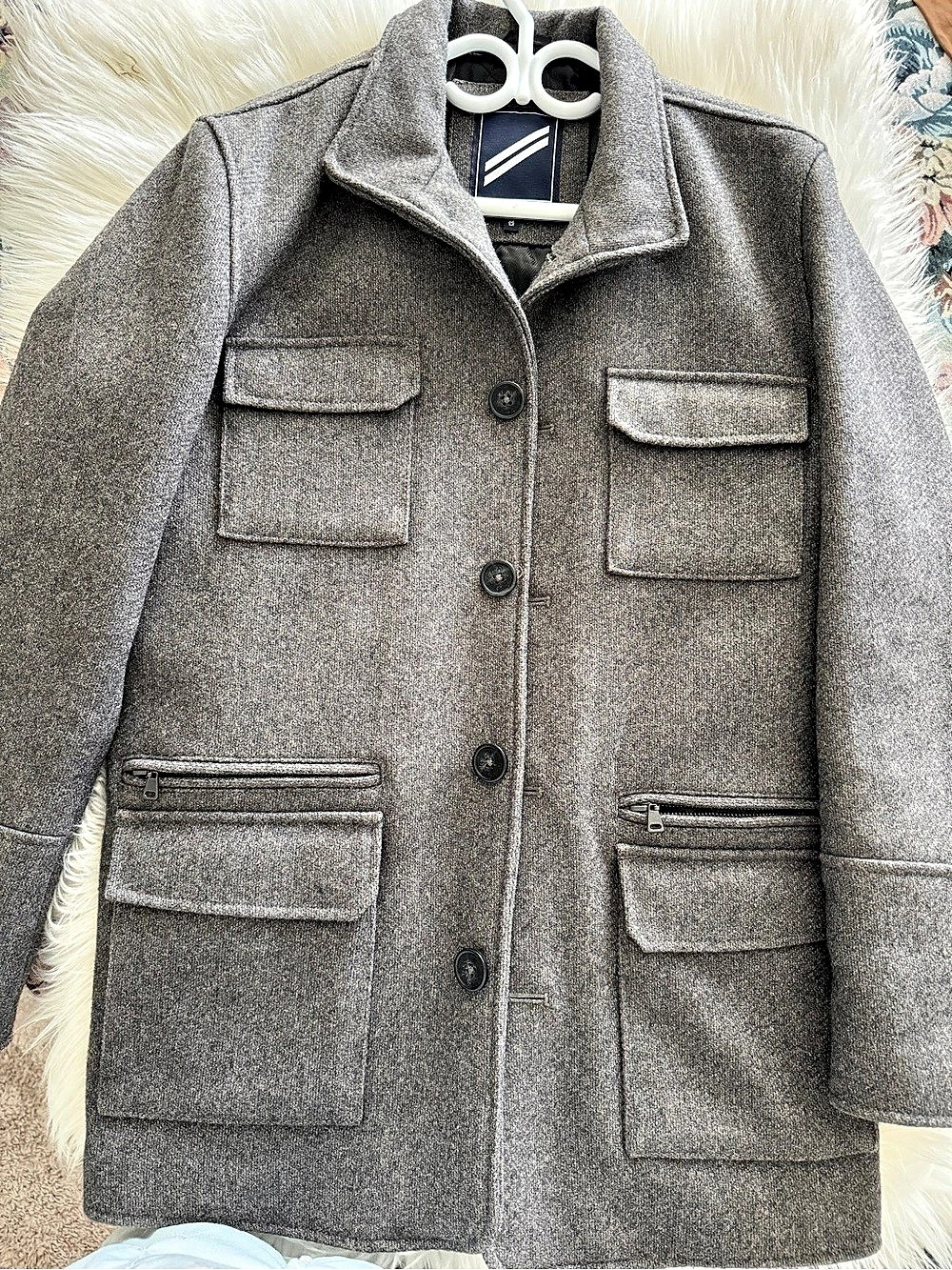 Men's Gray coat